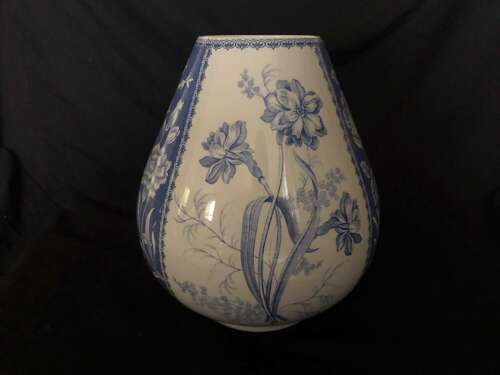 Sode Blue Room Large Bulb Vase