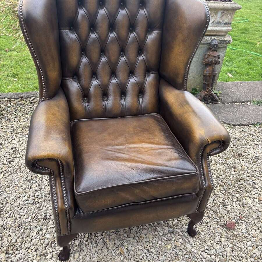 Chesterfield Real Leather Queen Anne Wingback Chair beautiful condition