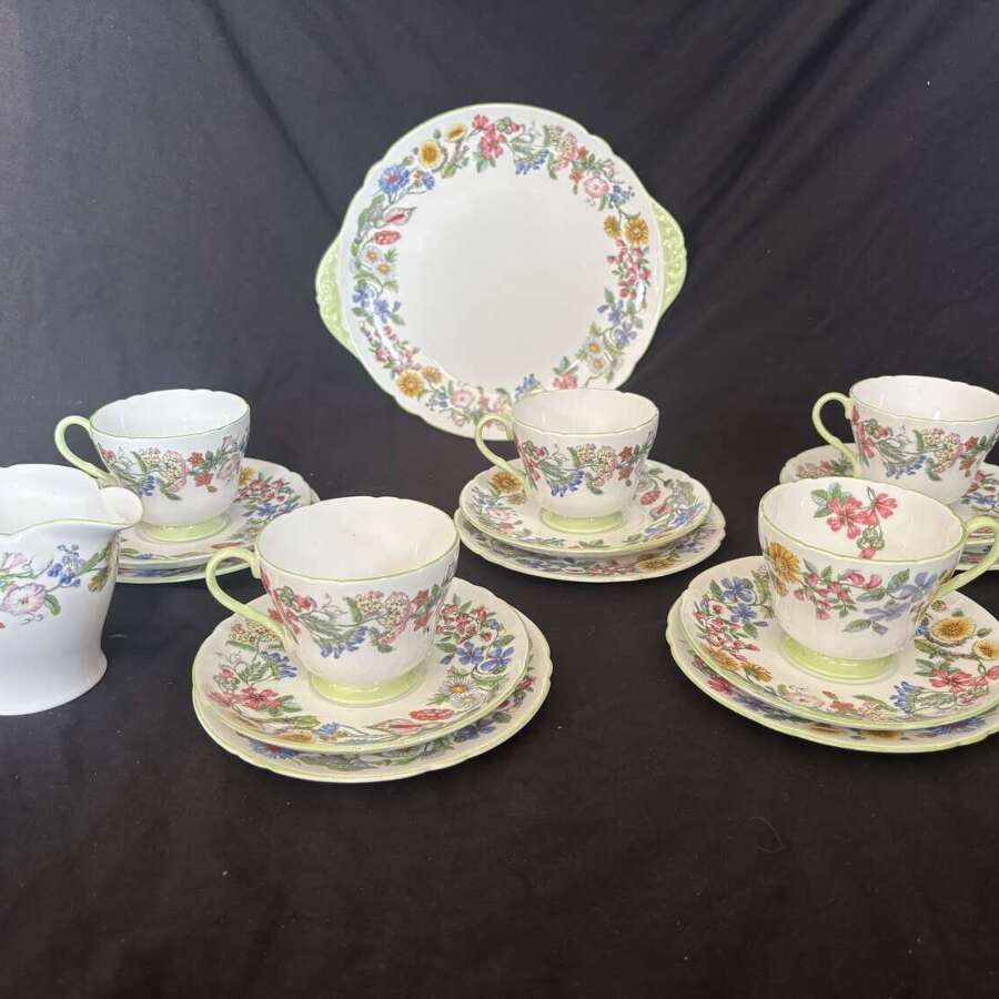 Vintage SHELLEY HEDGEROW DESIGN Tableware part tea set